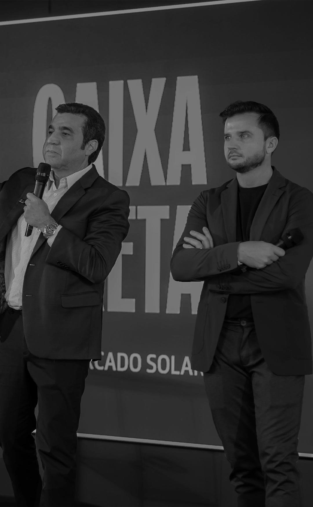 Empresários do mercado solar reunidos no Caixa Preta do Mercado Solar.